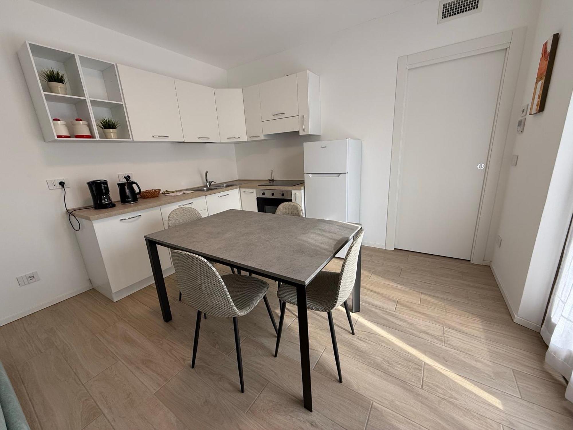 Casa Martinelli Apartment Torbole Sul Garda Luaran gambar