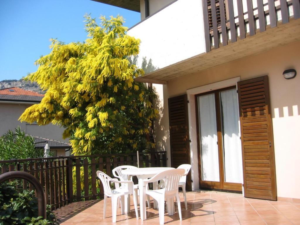 Casa Martinelli Apartment Torbole Sul Garda Luaran gambar